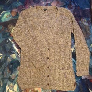 Roots cardigan